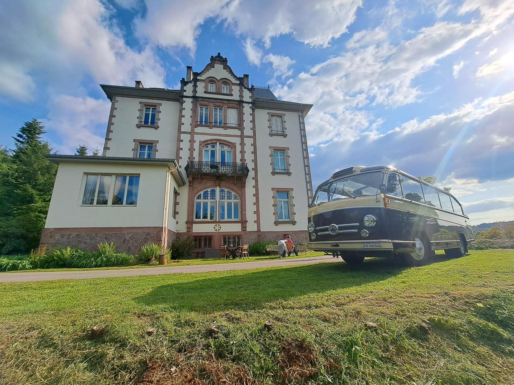 Chateau Robert Raon-lʼÉtape エクステリア 写真