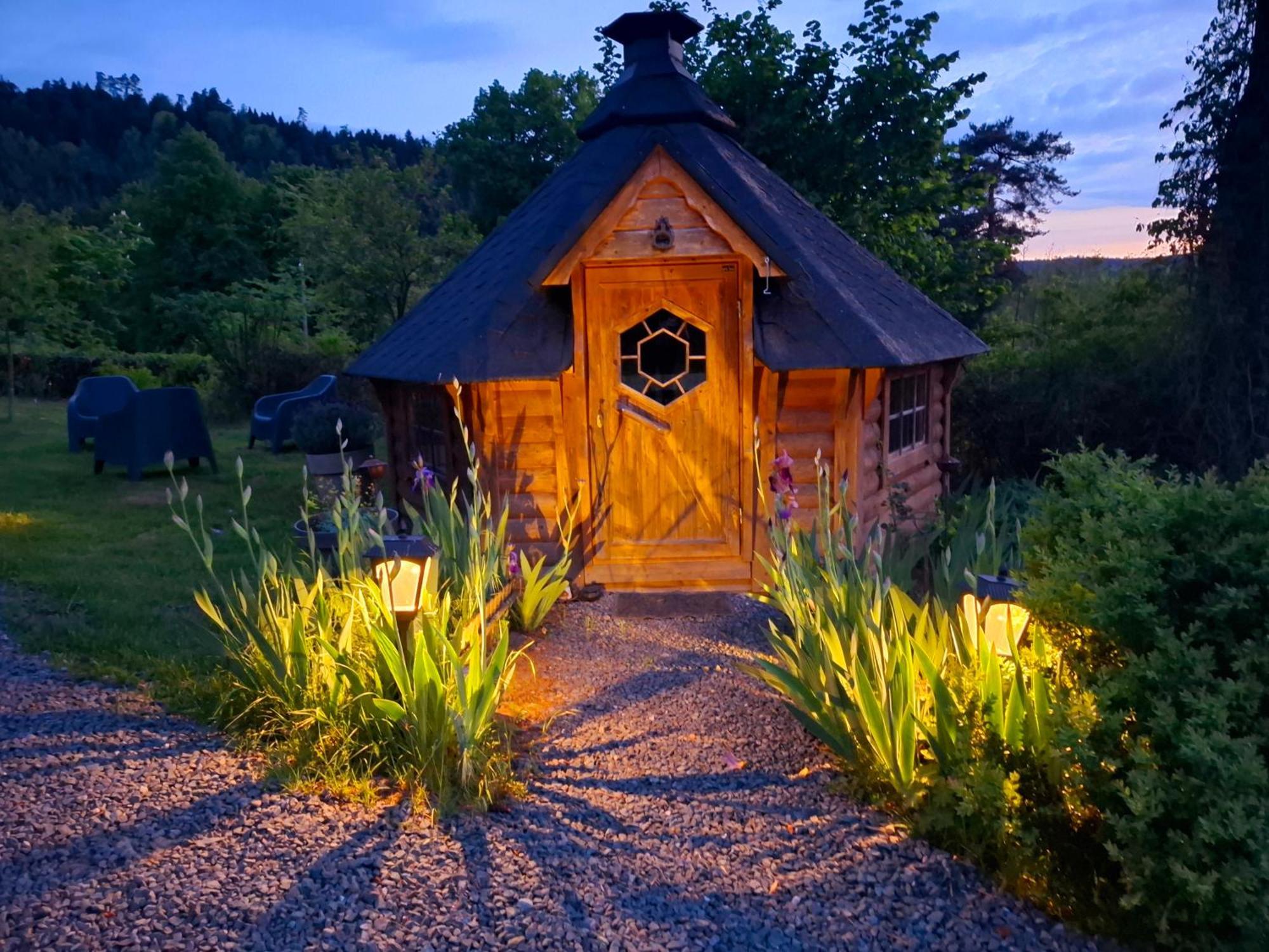Chateau Robert Raon-lʼÉtape エクステリア 写真