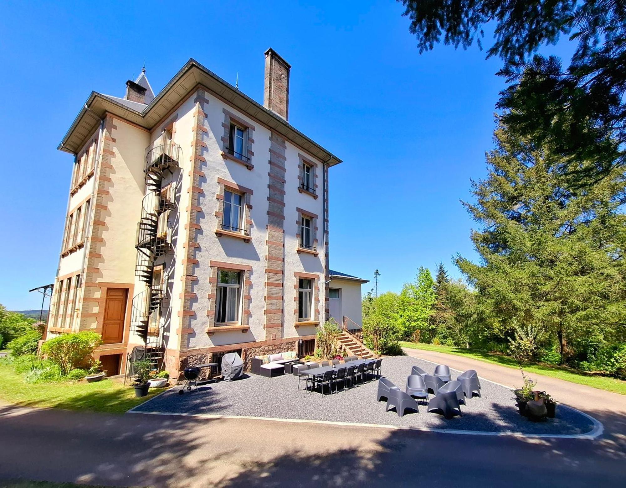 Chateau Robert Raon-lʼÉtape エクステリア 写真
